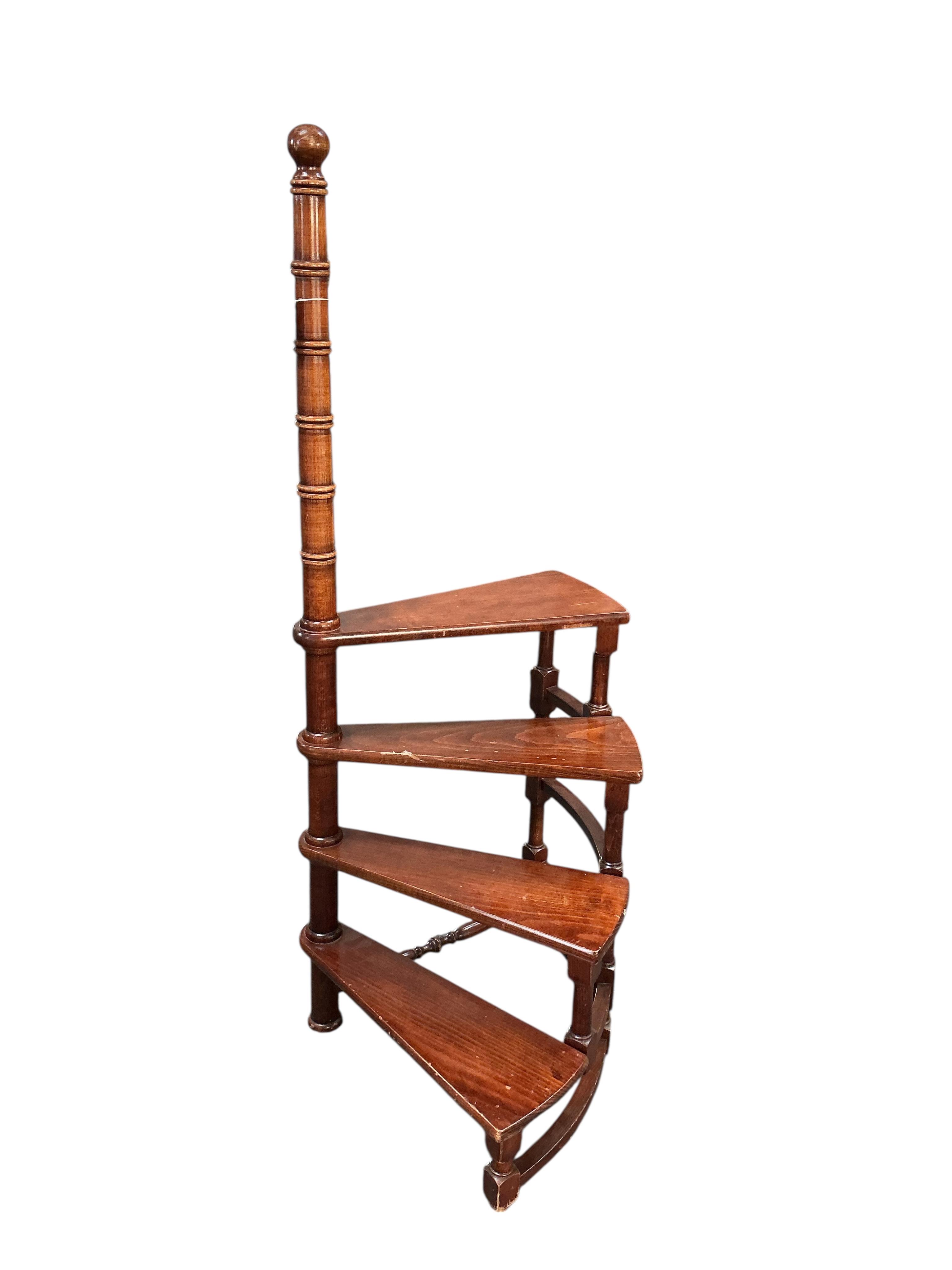 A set of reproduction mahogany library steps, width 50cm, height 125cm